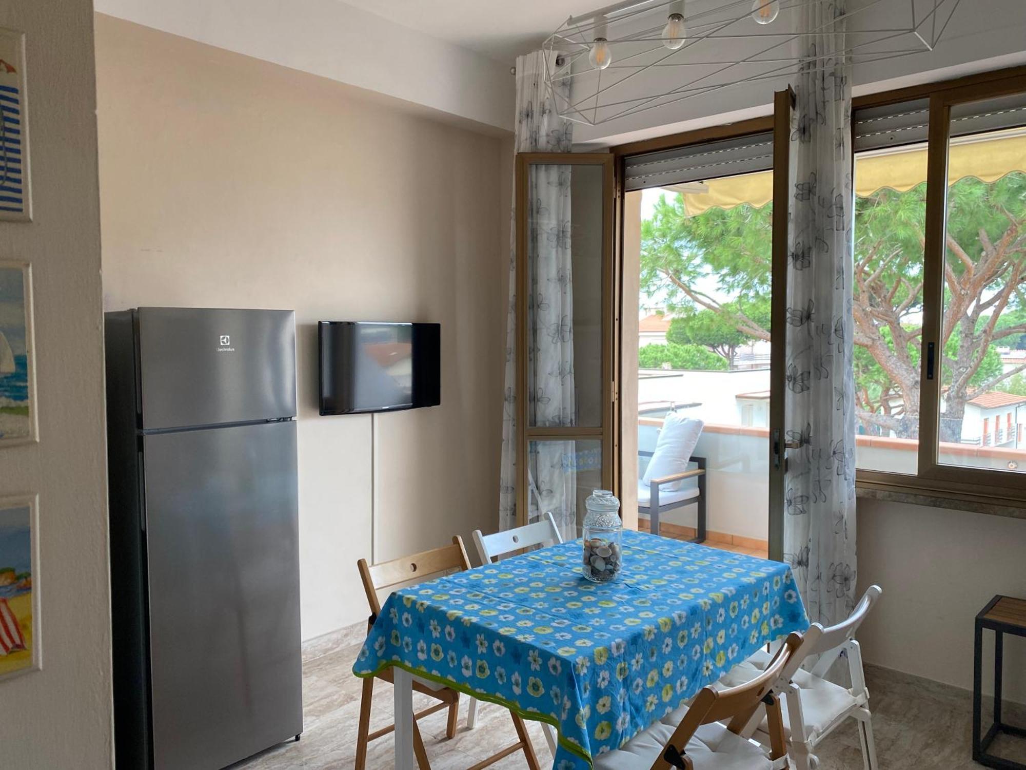Ferienwohnung Catamaran Lido di Camaiore Exterior foto